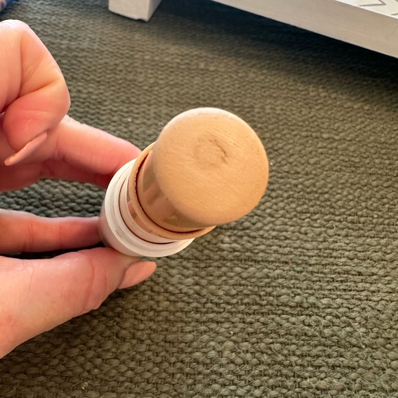 ILIA Skin Rewind Complexion Stick - Picture 4 of 4